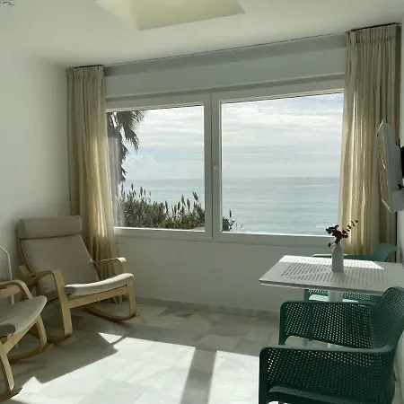La Sirena Del Viento Bed & Breakfast *